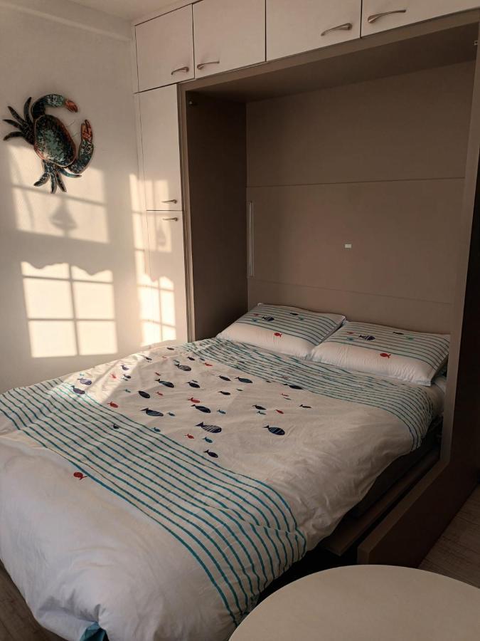 Le Petit Cabourg De La Cour Normande Studio Coeur De Ville -1 A 2 Personness Zewnętrze zdjęcie