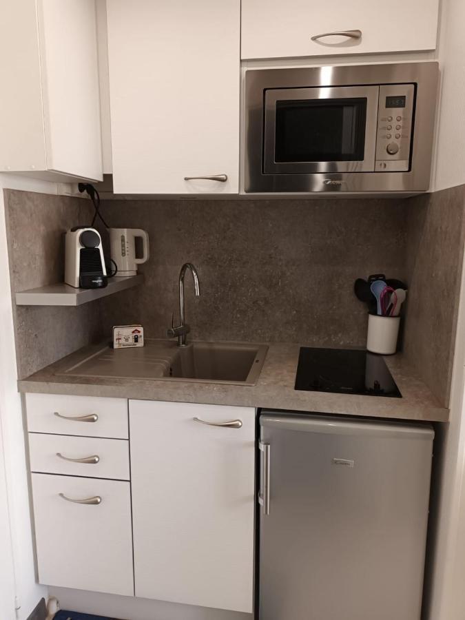 Le Petit Cabourg De La Cour Normande Studio Coeur De Ville -1 A 2 Personness Zewnętrze zdjęcie